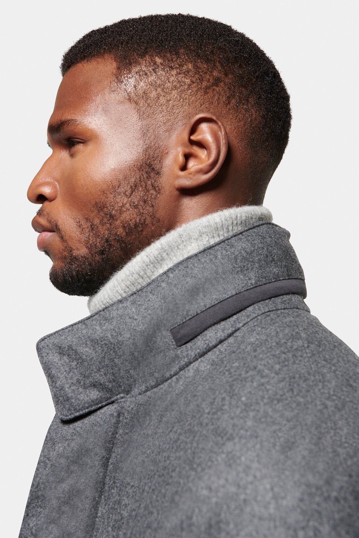 FEDERICO™ | Cappotto slim elasticizzato con cappuccio, color antracite